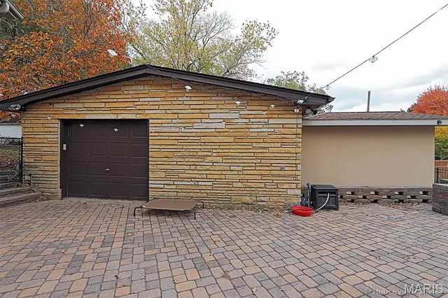 $324,900 | 333 East Maple Street, Scott City, MO 63780