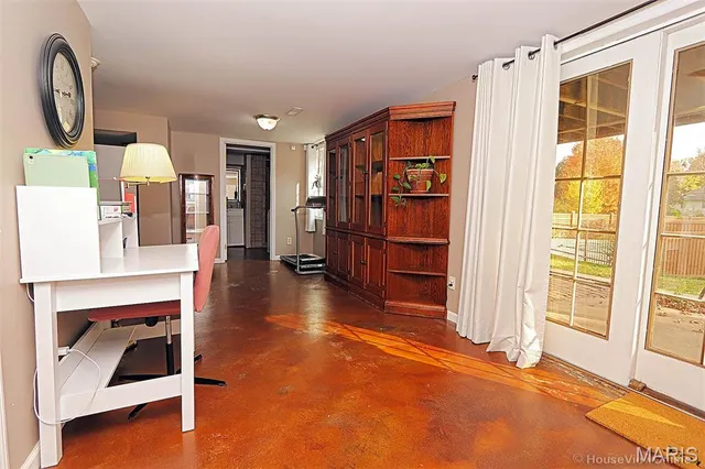 $324,900 | 333 East Maple Street, Scott City, MO 63780