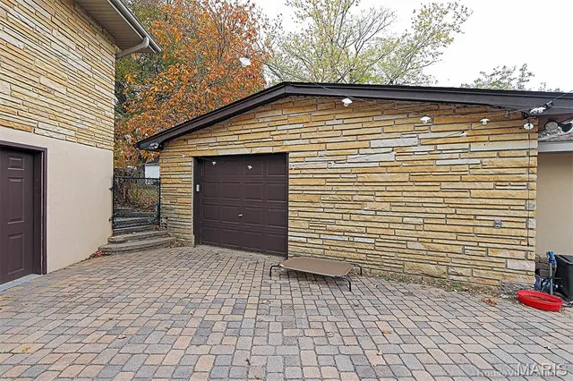 $324,900 | 333 East Maple Street, Scott City, MO 63780