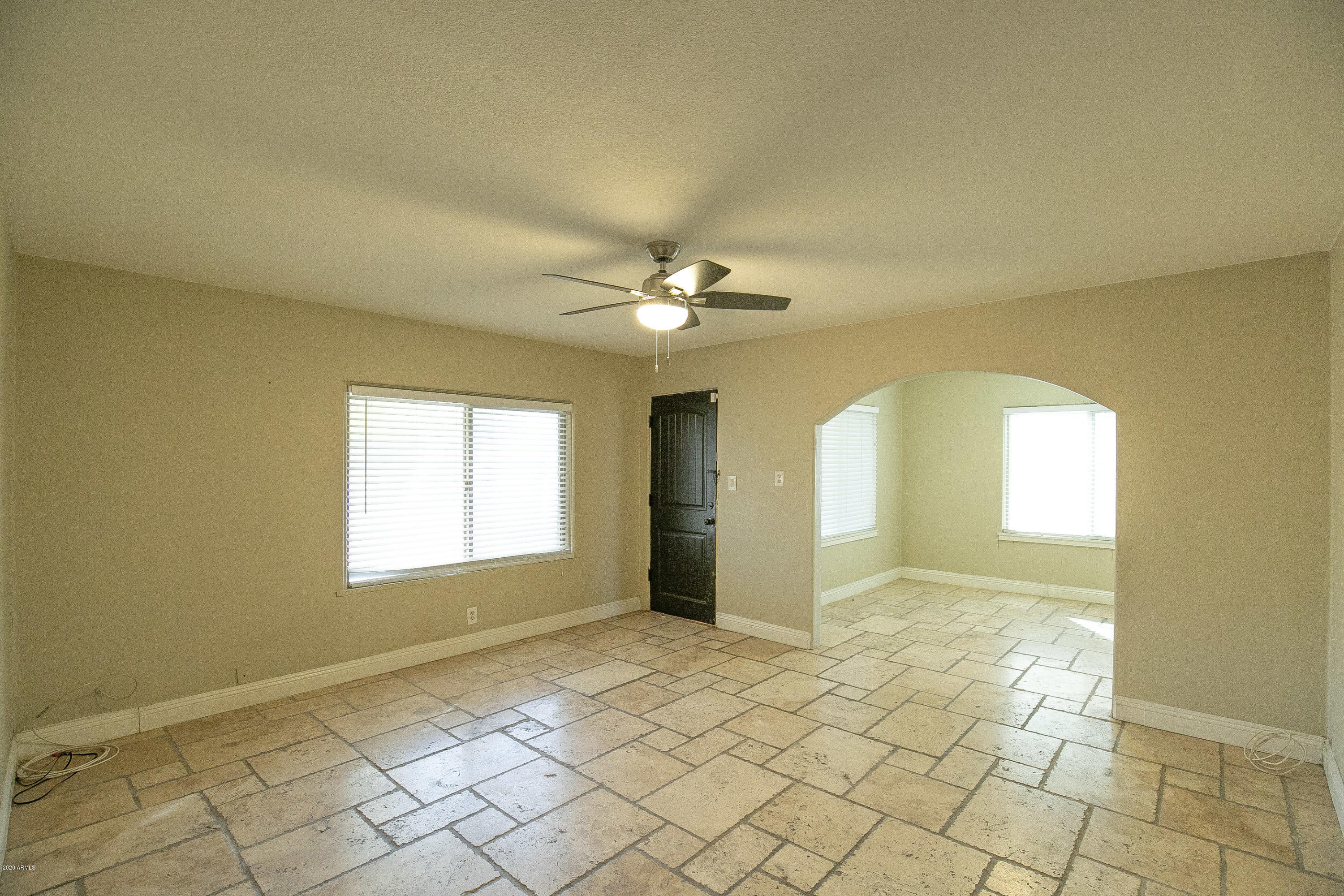 246 South Gilbert Road Gilbert, AZ 85233 - Photo 11 of 28 9-IMG_9996