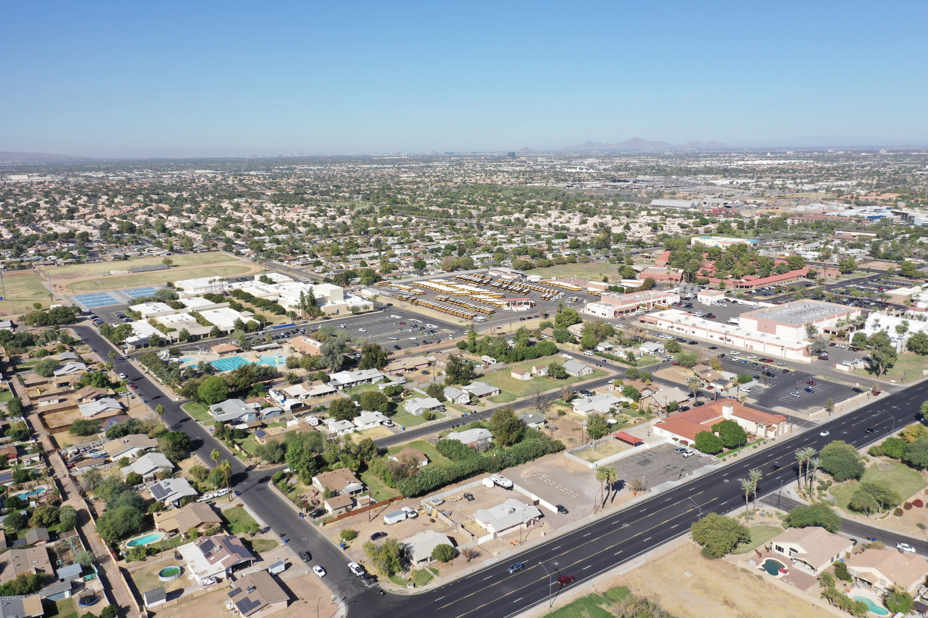 246 South Gilbert Road Gilbert, AZ 85233 - Photo 23 of 28 21-org_ae4067bc0586f4cf_1604662760000