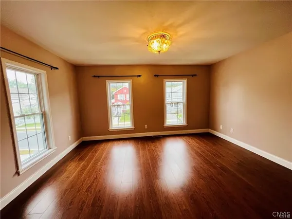 $1,950 | 130 East Flower Avenue, Watertown, NY 13601