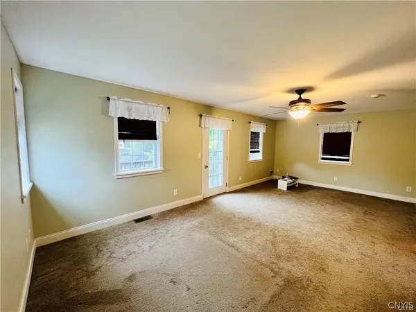 $1,950 | 130 East Flower Avenue, Watertown, NY 13601