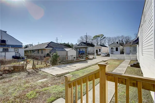 $1,750 | 617 Tupelo Street, New Orleans, LA 70117