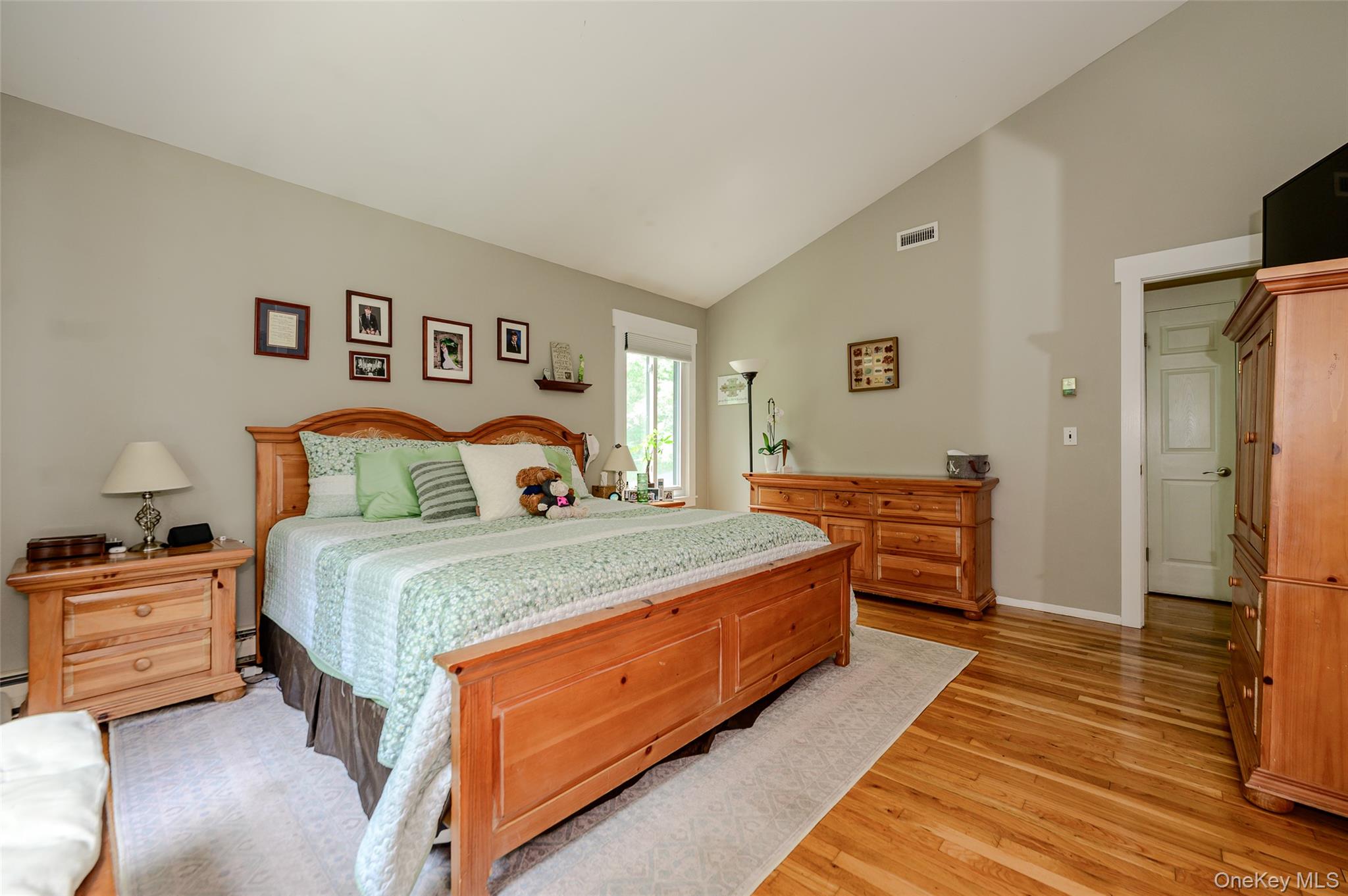 231 Increase Miller Road Katonah, NY 10536 - Photo 11 of 34
