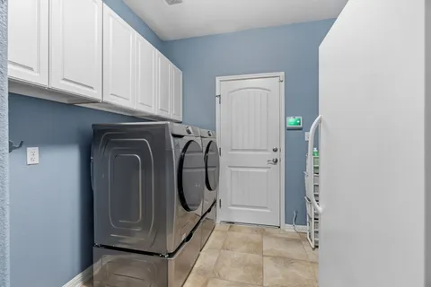 $1,099,000 | 7817 Oteka Cove, Austin, TX 78735