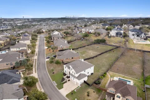 $1,099,000 | 7817 Oteka Cove, Austin, TX 78735