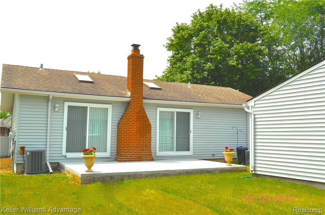 44152 Hanford Road Canton, MI 48187 - Photo 5 of 17 New Concrete Patio