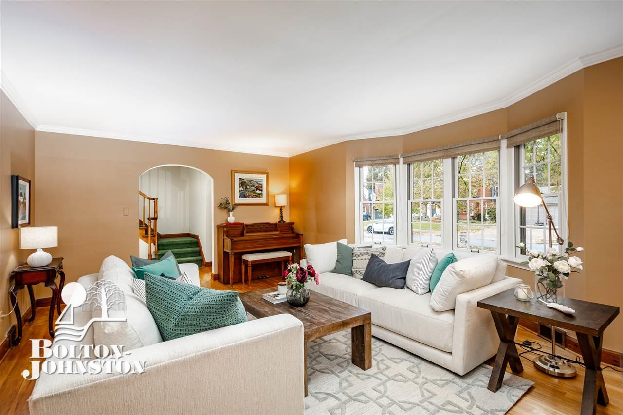 57 Hawthorne Road Grosse Pointe Shores, MI 48236 - Photo 8 of 56