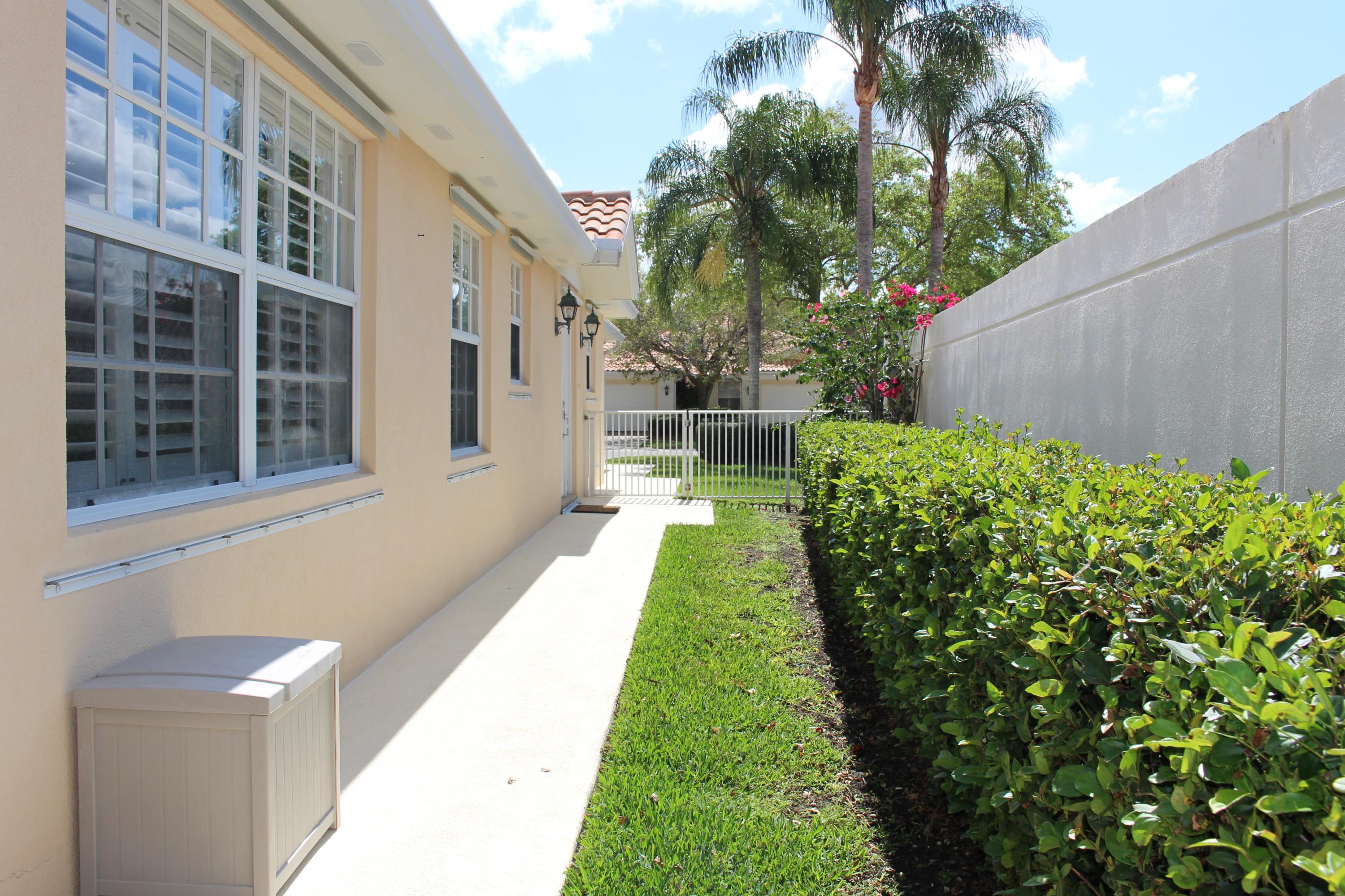 971 Southwest Tamarrow Place Stuart, FL 34997 - Photo 23 of 31 IMG_3211 (2)