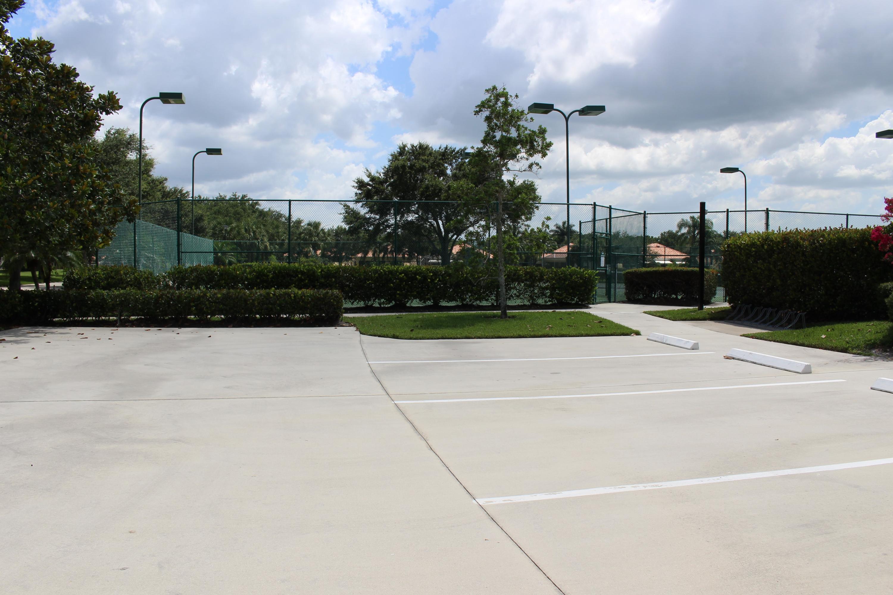 971 Southwest Tamarrow Place Stuart, FL 34997 - Photo 27 of 31 IMG_1263 (2)