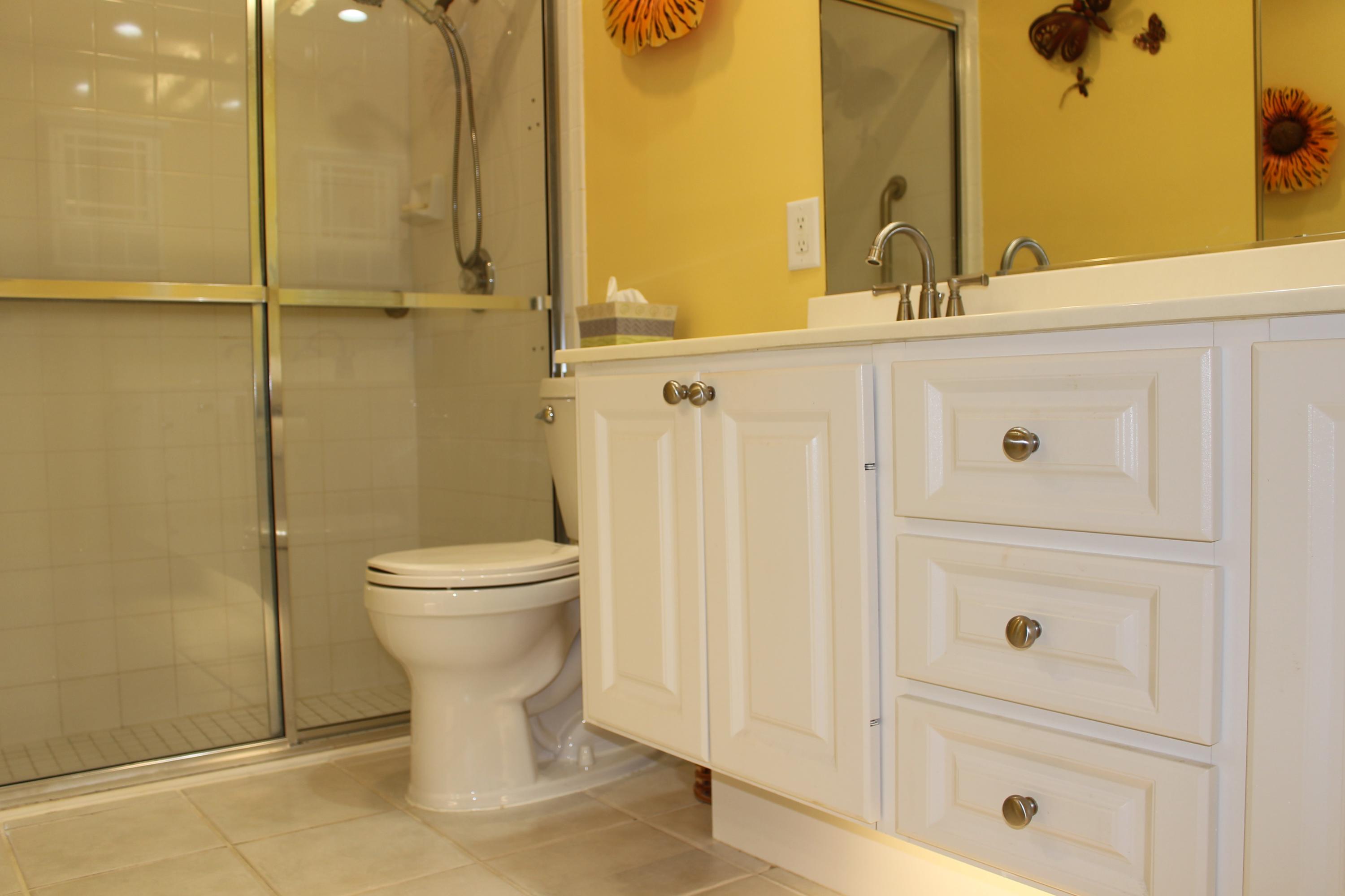 971 Southwest Tamarrow Place Stuart, FL 34997 - Photo 10 of 31 IMG_3198 (2)