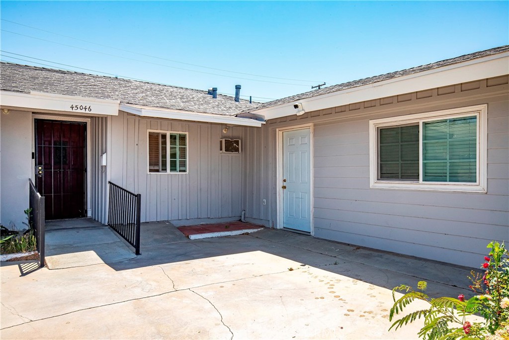 45046 18th Street West Lancaster, CA 93534 - Photo 2 of 23
