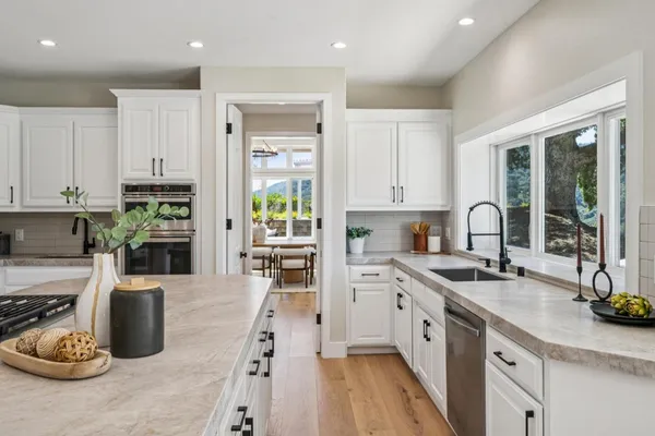 $5,650,000 | 21668 Toll Gate Road, Saratoga, CA 95070