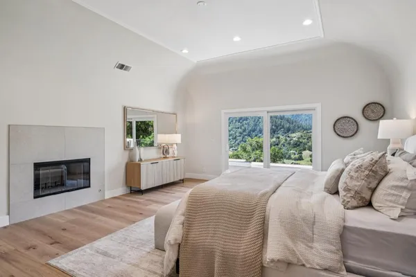 $5,650,000 | 21668 Toll Gate Road, Saratoga, CA 95070