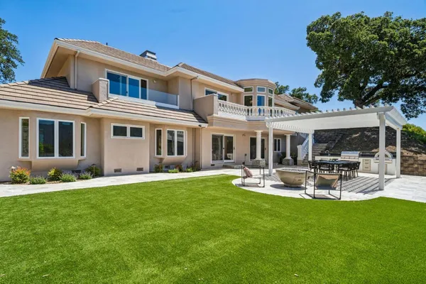 $5,650,000 | 21668 Toll Gate Road, Saratoga, CA 95070
