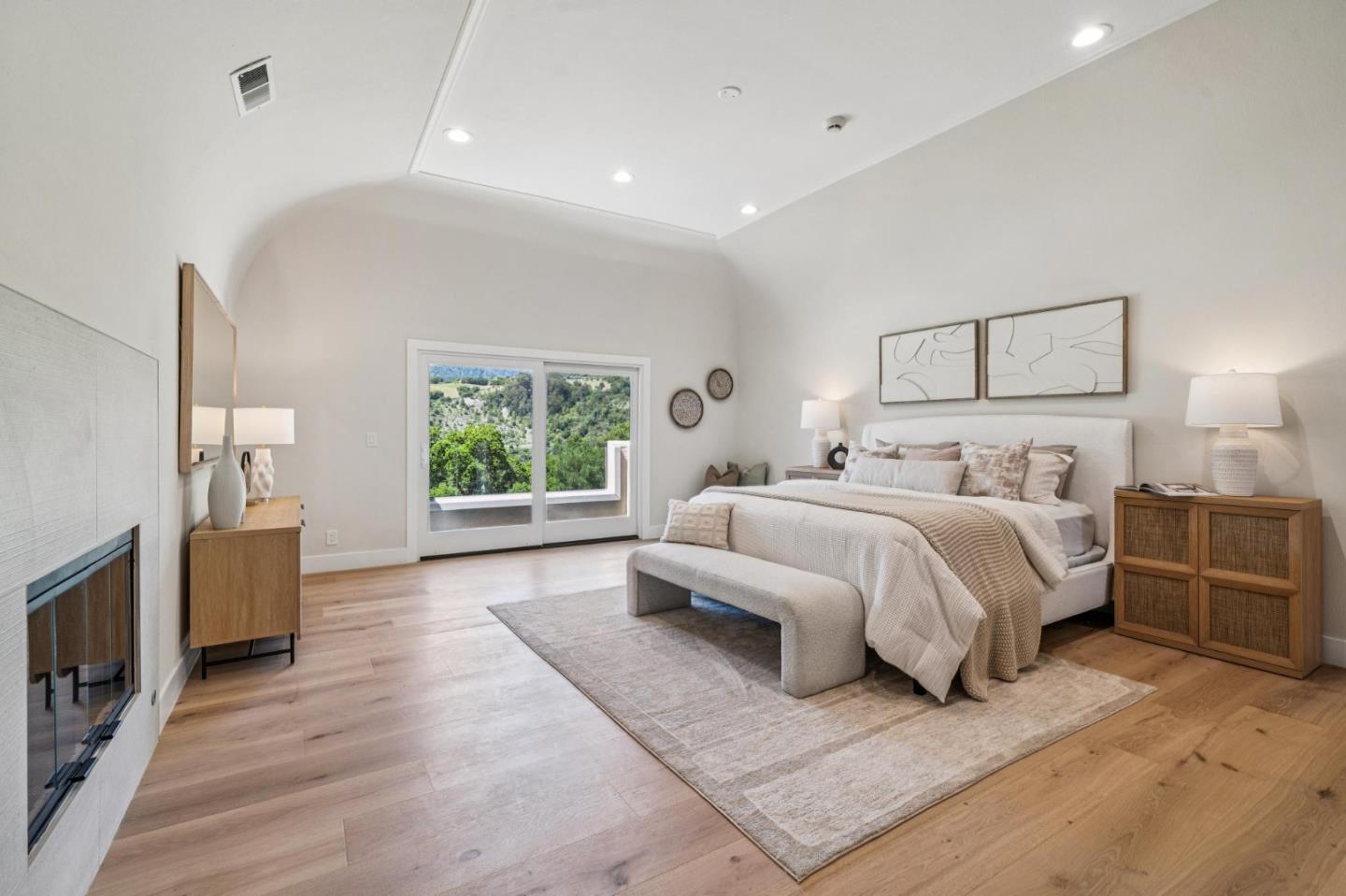 21668 Toll Gate Road Saratoga, CA 95070 - Photo 6 of 55