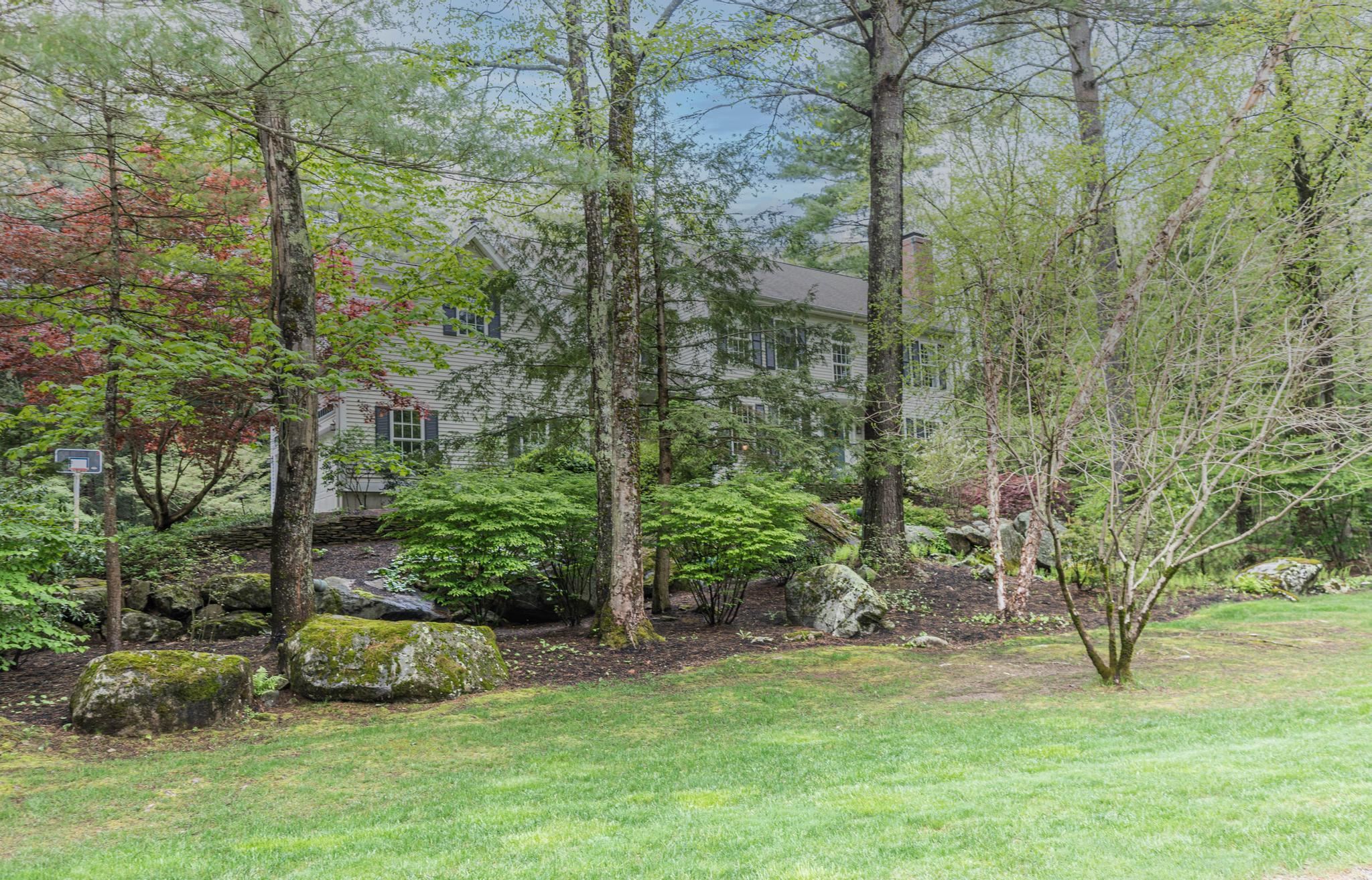 26 Captain's Way Exeter, NH 03833 - Photo 3 of 40