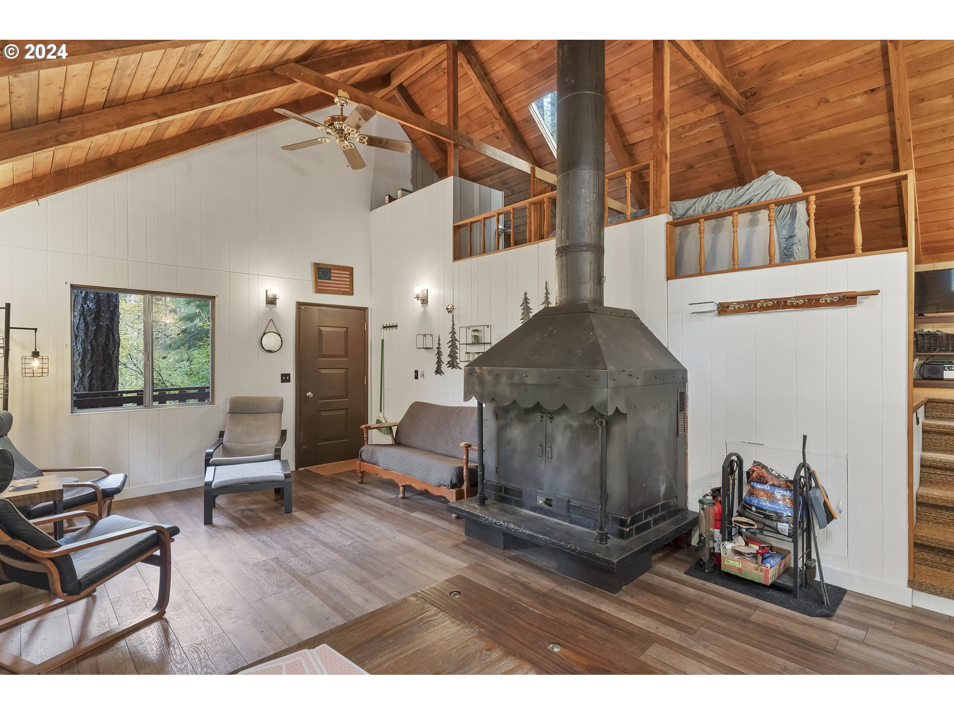 33 A Stahlman Road, Unit 33 Detroit, OR 97342 - Photo 21 of 41 Gallery Image 21
