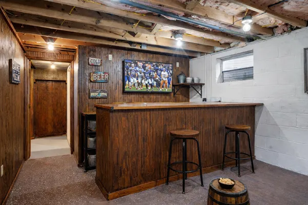 $289,900 | 6890 Riverbend Drive, Fairlawn, VA 24141