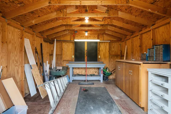 $289,900 | 6890 Riverbend Drive, Fairlawn, VA 24141