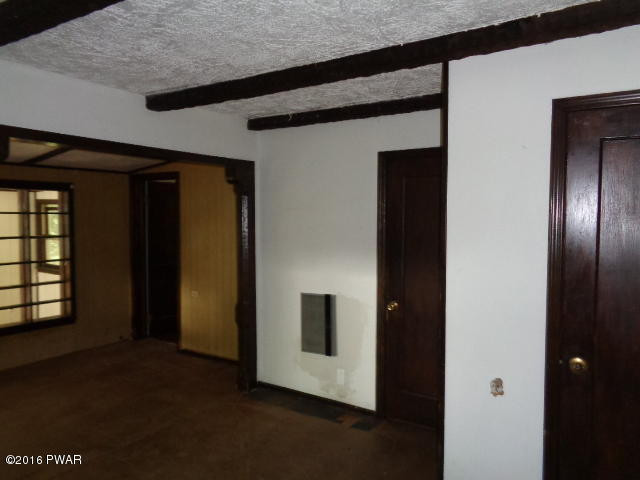 197 Silver Lake Road Dingmans Ferry, PA 18328 - Photo 13 of 19