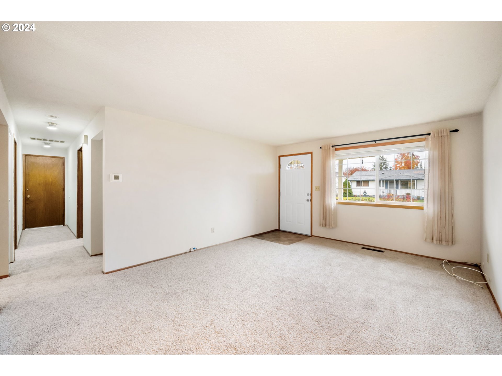 1120 Princeton Road Woodburn, OR 97071 - Photo 5 of 30 Gallery Image 5