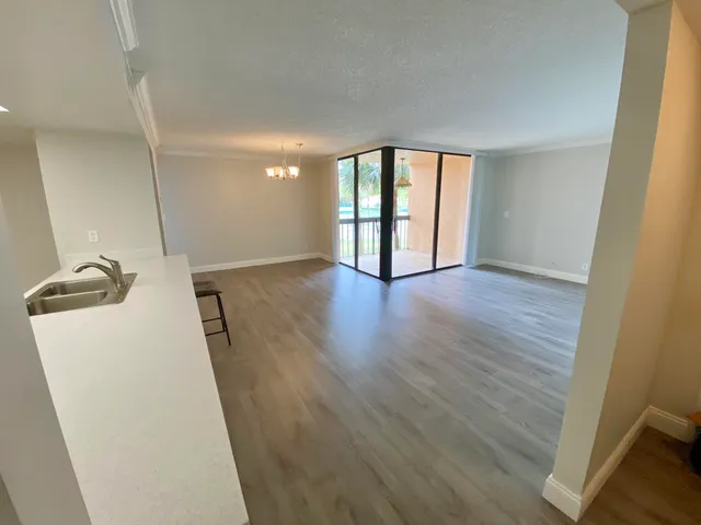 $269,900 | 450 Egret Circle, Unit 9205, Delray Beach, FL 33444