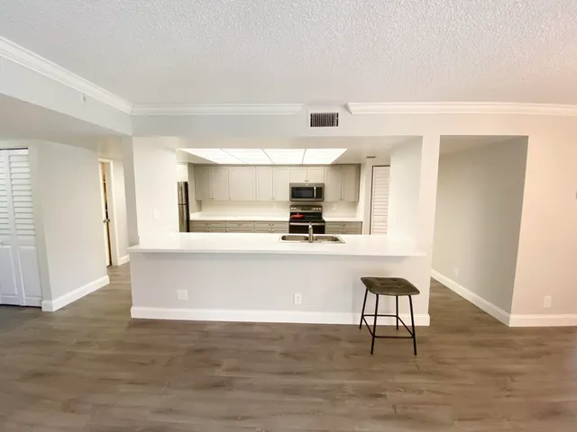 $269,900 | 450 Egret Circle, Unit 9205, Delray Beach, FL 33444