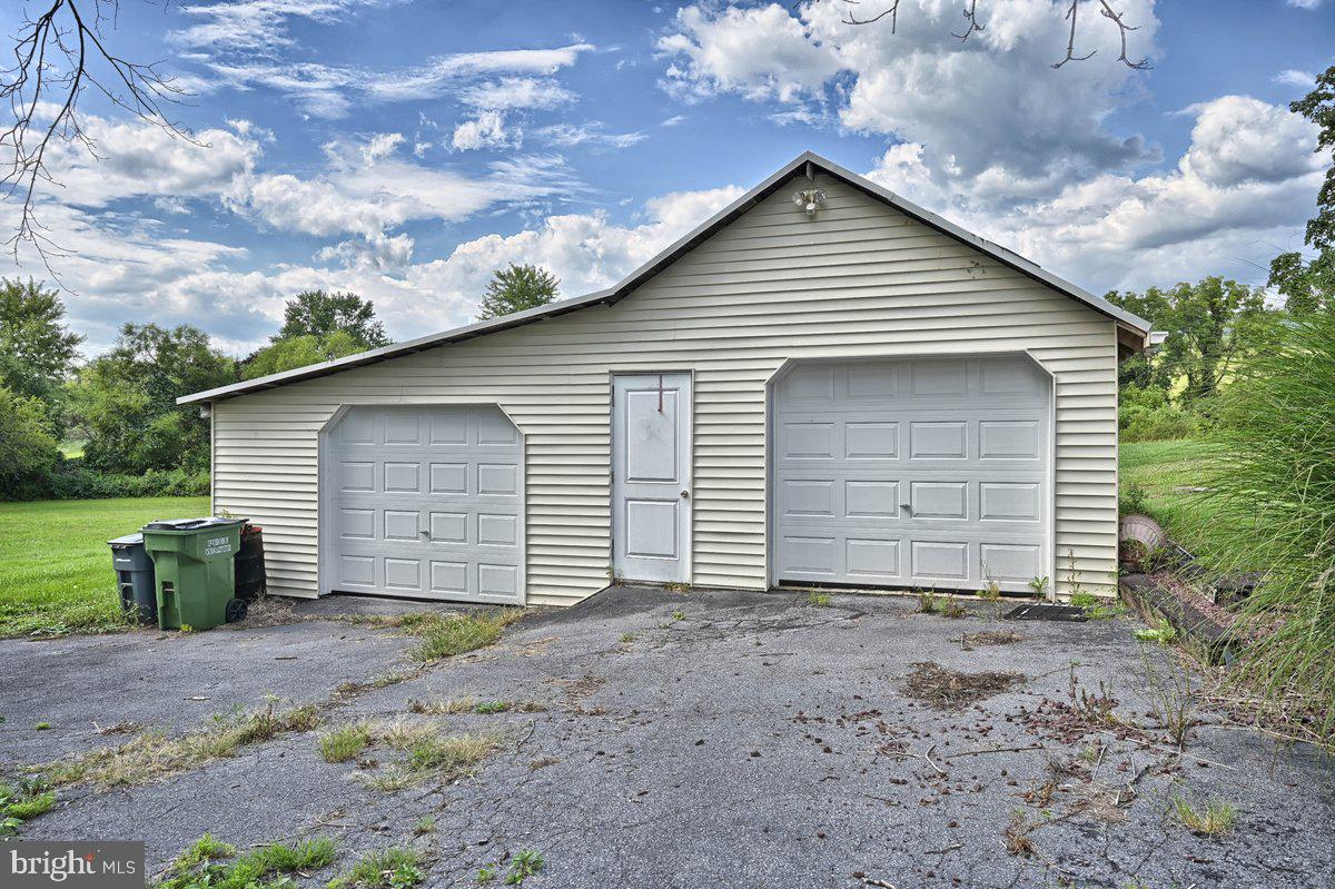 3395 Valley Road Marysville, PA 17053 - Photo 3 of 38 Gallery Image 3