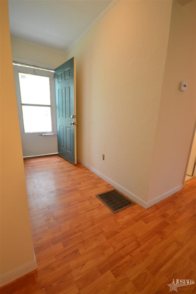 2531 Beineke Road Fort Wayne, IN 46808 - Photo 3 of 17