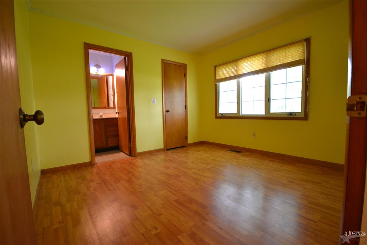 2531 Beineke Road Fort Wayne, IN 46808 - Photo 9 of 17