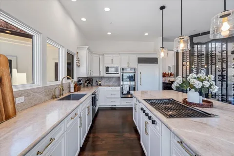 $1,950,000 | 24542 Rimrock Canyon Road, Salinas, CA 93908