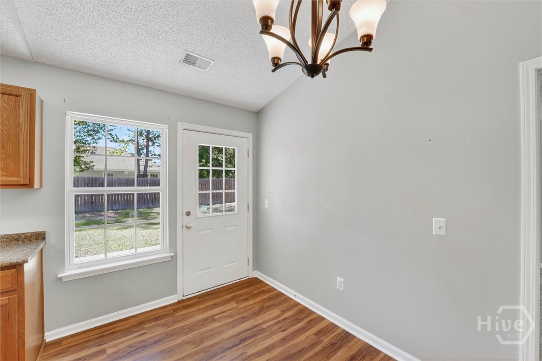 102 Sand Pine Court Springfield, GA 31329 - Photo 9 of 32