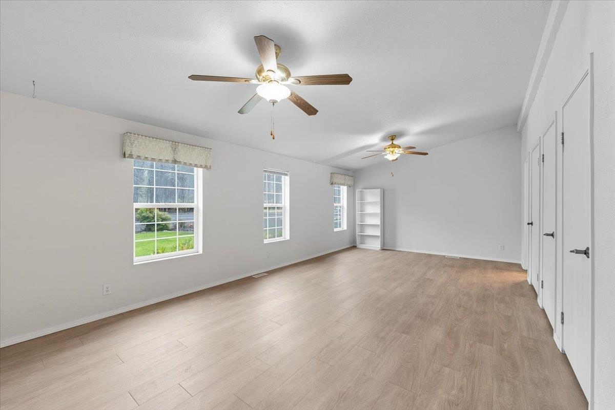 8827 North Seven Mile Road Nine Mile Falls, WA 99026 - Photo 15 of 44