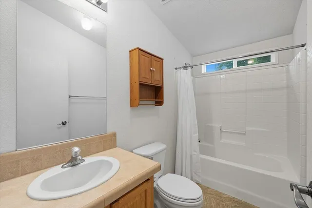 $450,000 | 8827 North Seven Mile Road, Nine Mile Falls, WA 99026