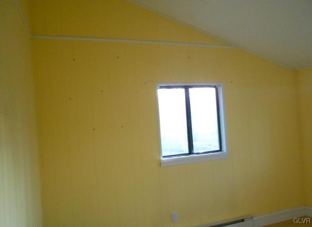 172 Spring Drive Dingmans Ferry, PA 18328 - Photo 2 of 7