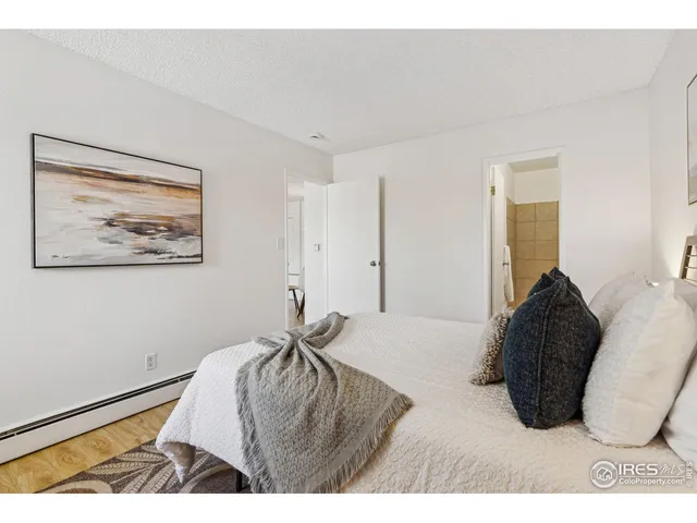 $315,000 | 860 West Moorhead Circle, Unit 2K, Boulder, CO 80305