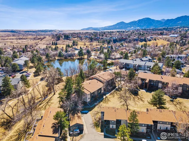 $315,000 | 860 West Moorhead Circle, Unit 2K, Boulder, CO 80305