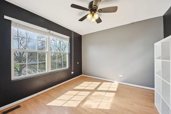 $450,000 | 6 Kingsbrooke Court, Bolingbrook, IL 60440