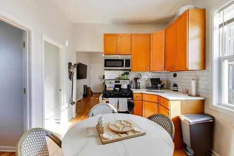 $1,075,000 | 1620 North Spaulding Avenue, Chicago, IL 60647