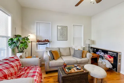 $1,075,000 | 1620 North Spaulding Avenue, Chicago, IL 60647