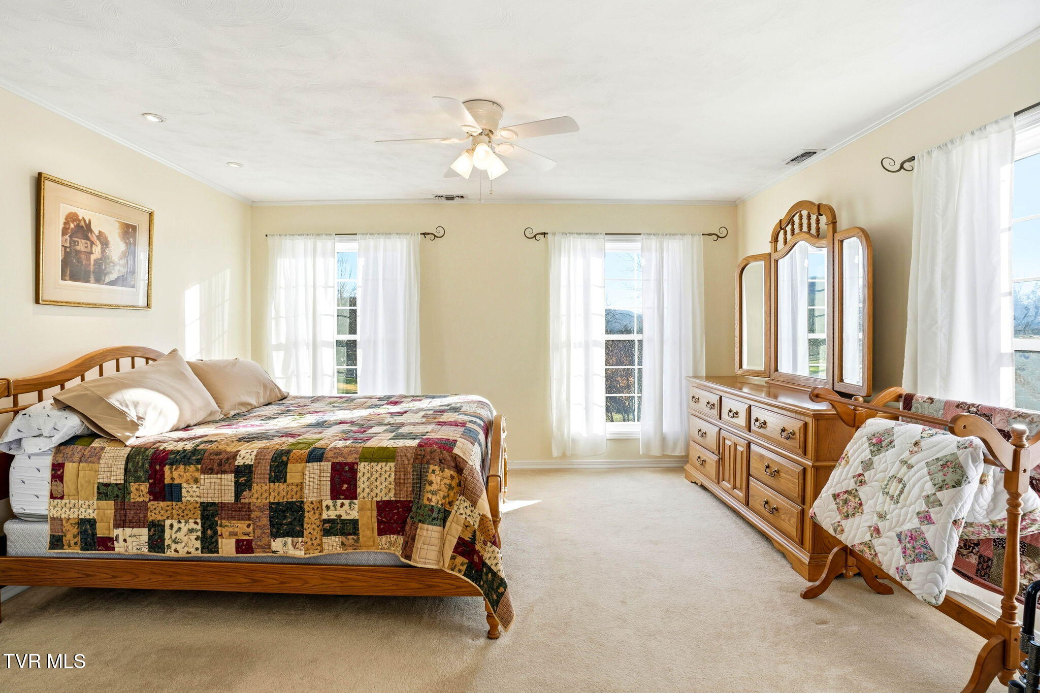 5420 Whitehouse Road Greeneville, TN 37745 - Photo 18 of 43 Primary Suite