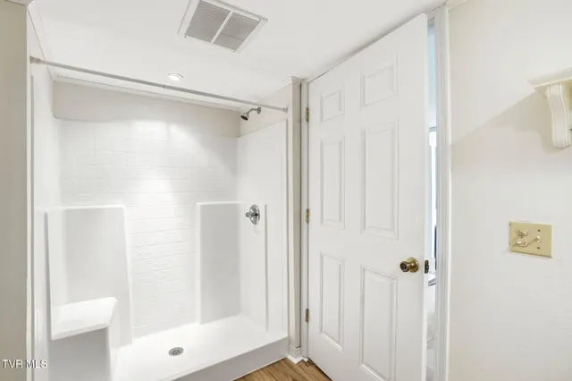 $715,000 | 5420 Whitehouse Road, Afton, TN 37616