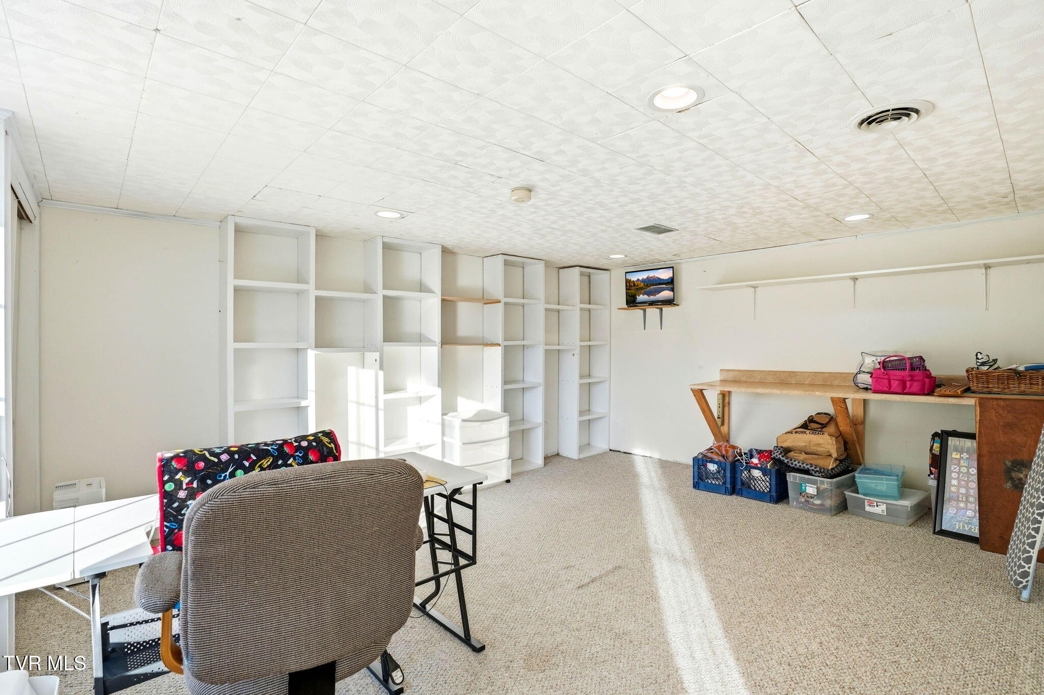 5420 Whitehouse Road Greeneville, TN 37745 - Photo 32 of 43 Bedroom 4 Downstairs