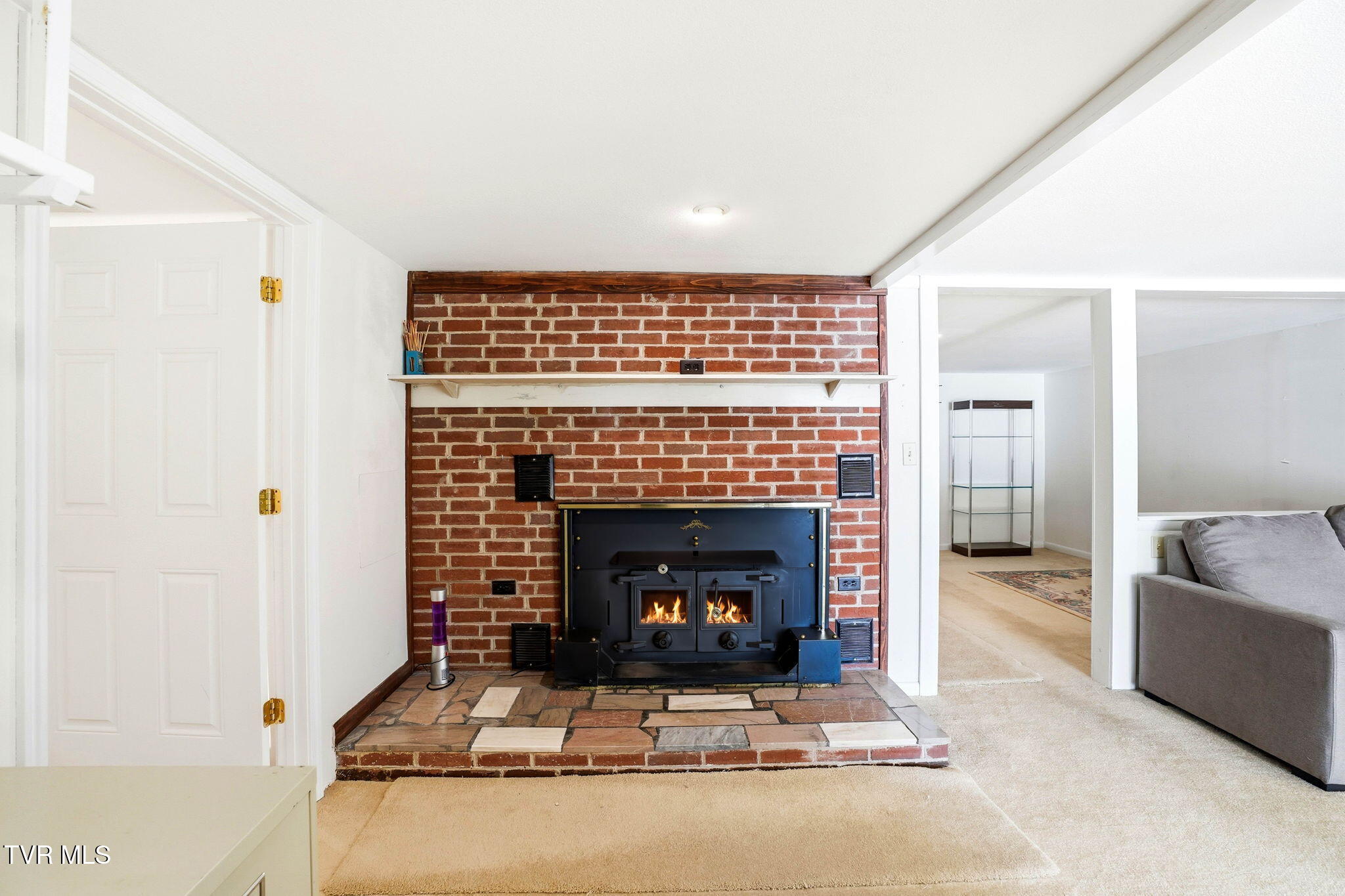 5420 Whitehouse Road Greeneville, TN 37745 - Photo 36 of 43 Fire Place