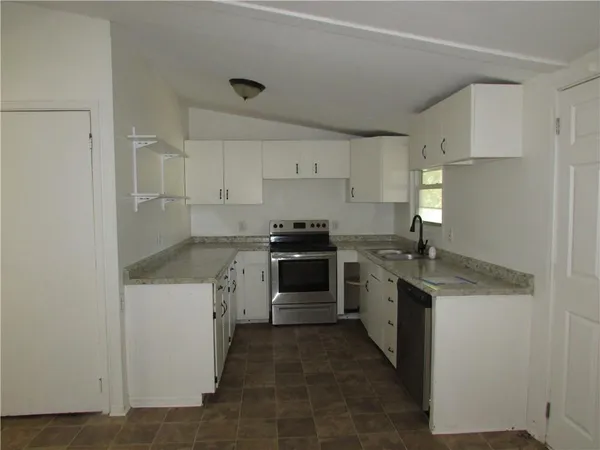 $140,000 | 8602 East 91st Terrace, Kansas City, MO 64138
