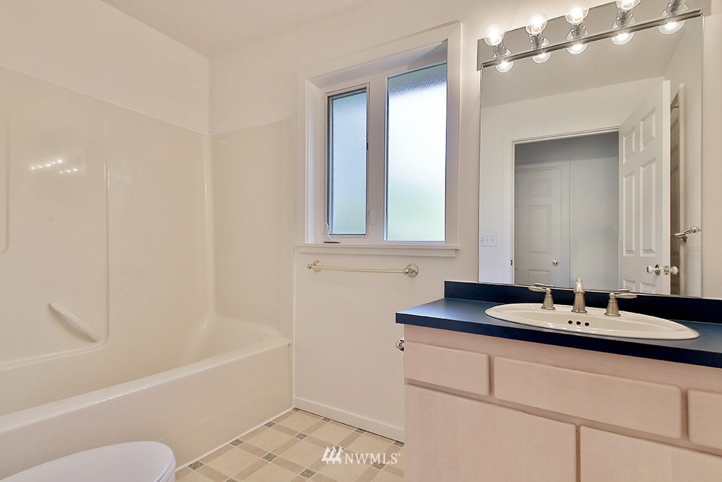 15341 State Rte 20 Coupeville, WA 98239 - Photo 24 of 39 Gallery Image 24