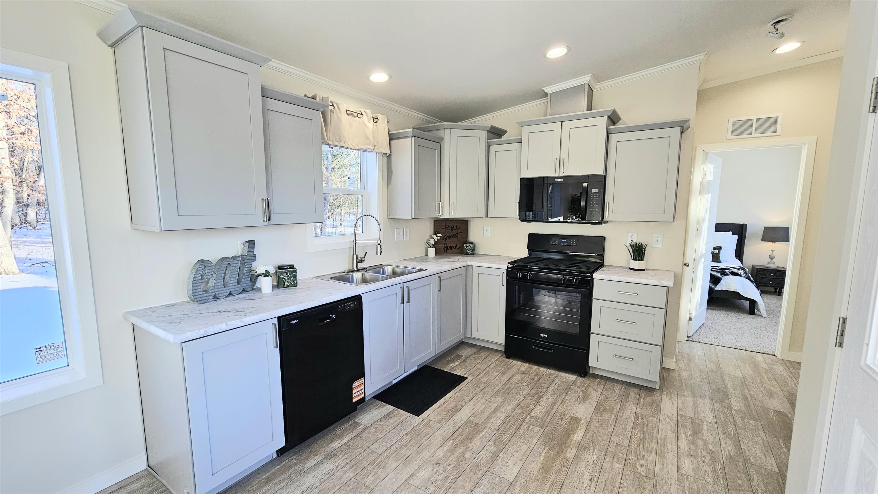 N8214 County Rd CH Westfield, WI 53964 - Photo 5 of 48