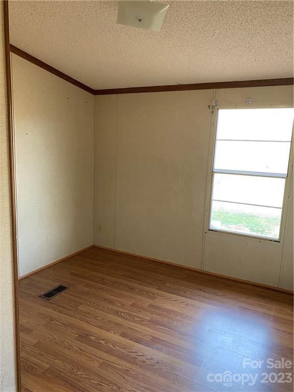 140 Flake Road, Unit 23 Harmony, NC 28634 - Photo 15 of 44 Gallery Image 15